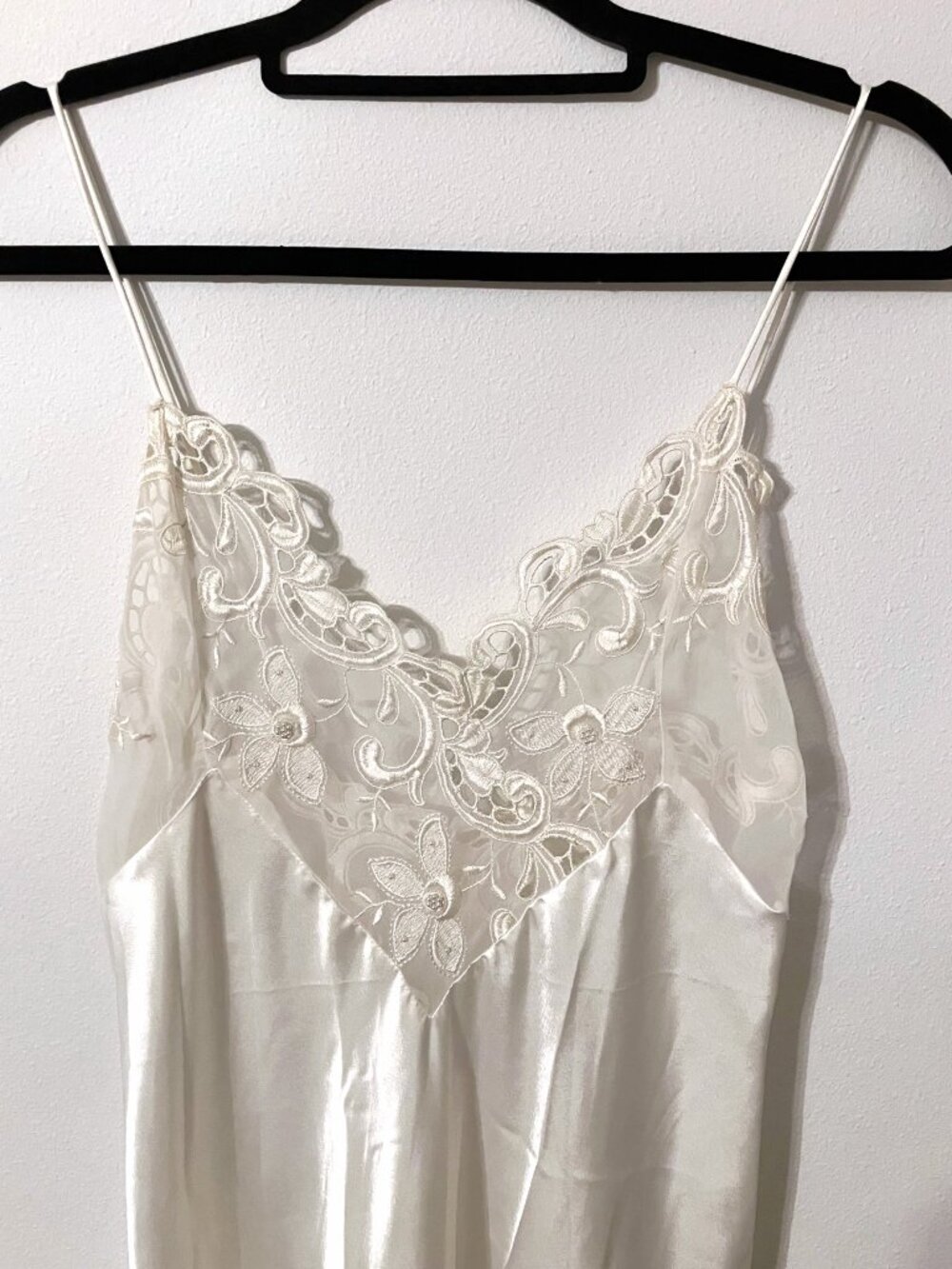 Victoria Secret, Vintage Gold Label Long Lace Slip Dress, White | Size Medium - Picture 2 of 9